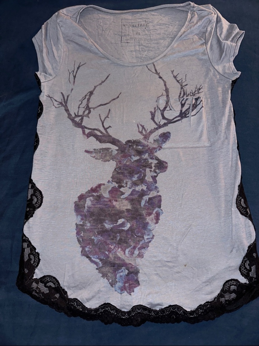 We The Free Light Gray Graphic Deer Pocket Tee with Black Lace Trim